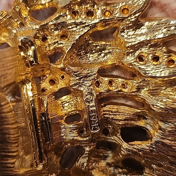 MGM Lion Head Cat Scarf ring Rhinestones Gold Tone Metal brown Enamel CRAFT - Picture 5 of 10